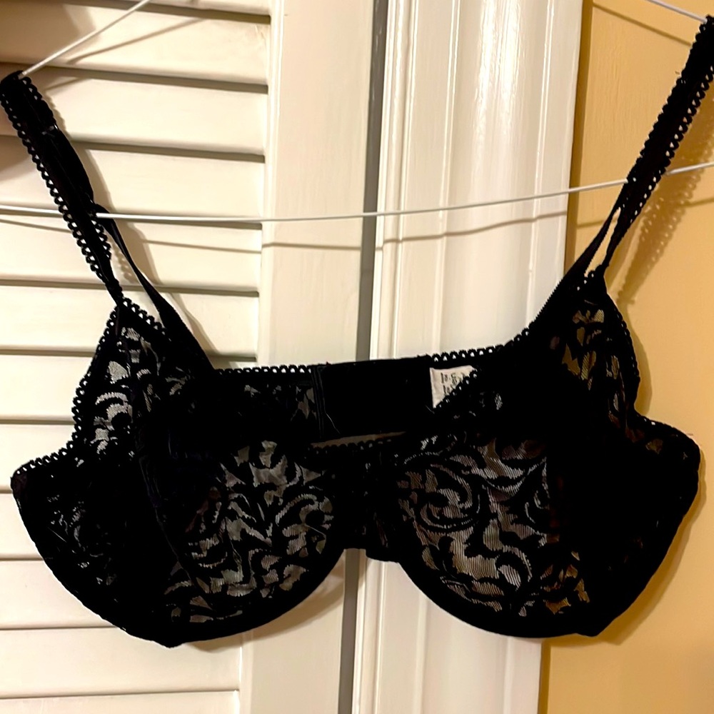 Lace bra👙36D , Calvin Klein, nwot